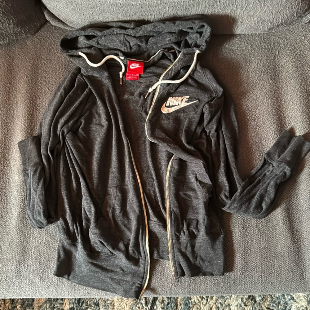 Nike zip up hoodie